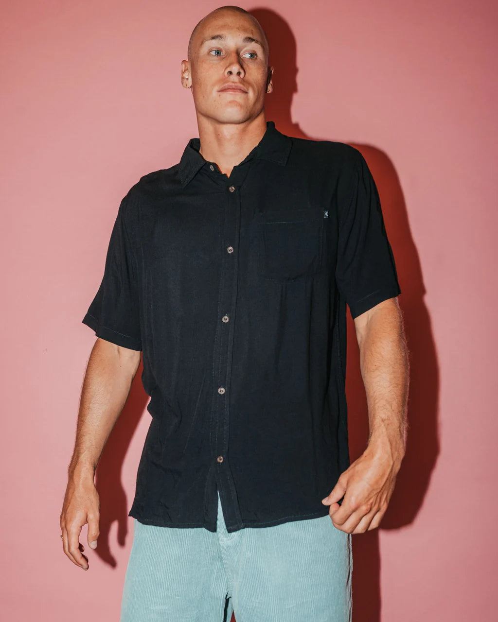 Razor Blade S/S Shirt Black