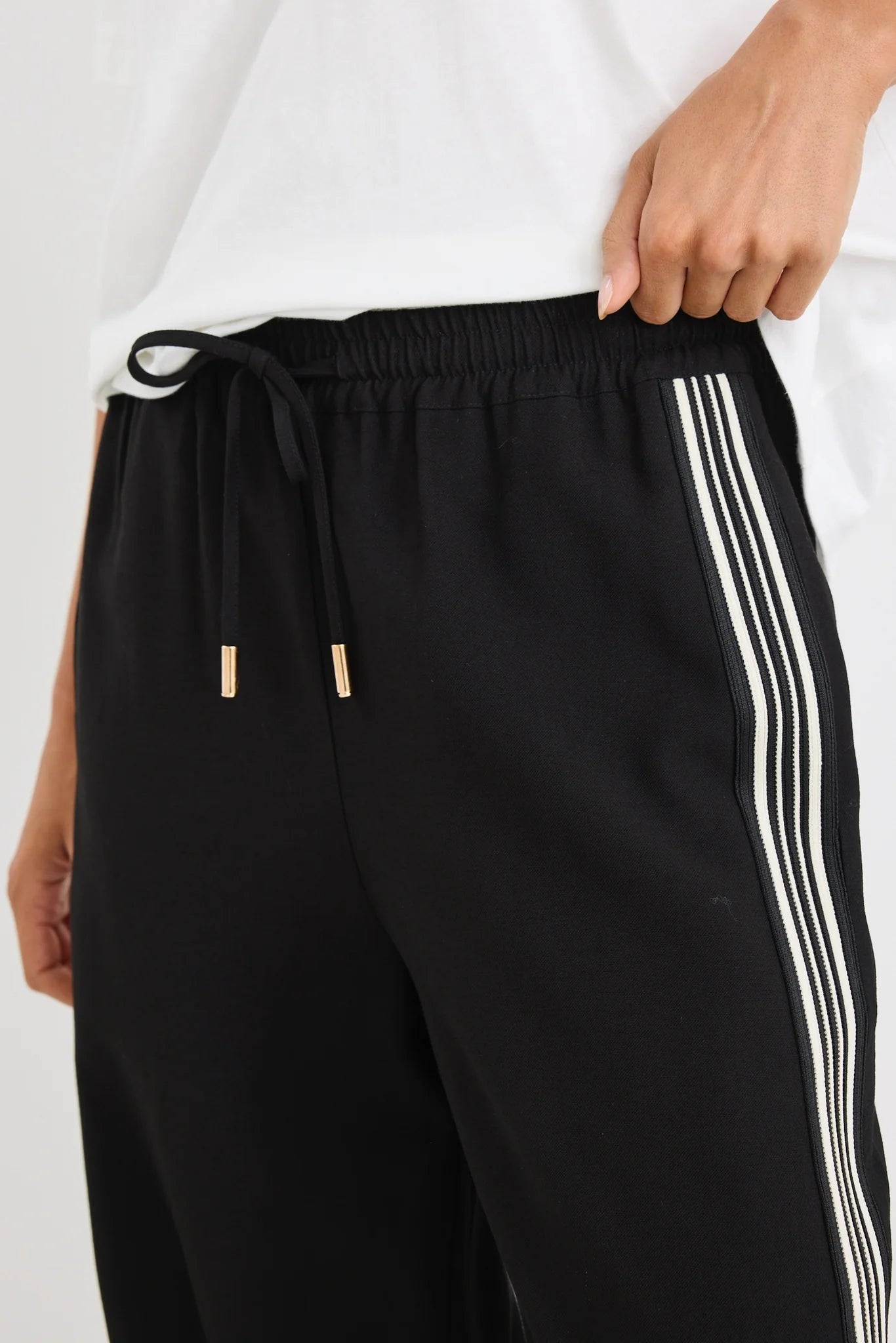Vibe Jacquard Stripe Pants Black