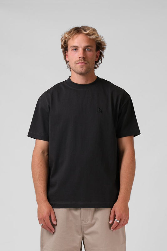 Form Tee Old Black