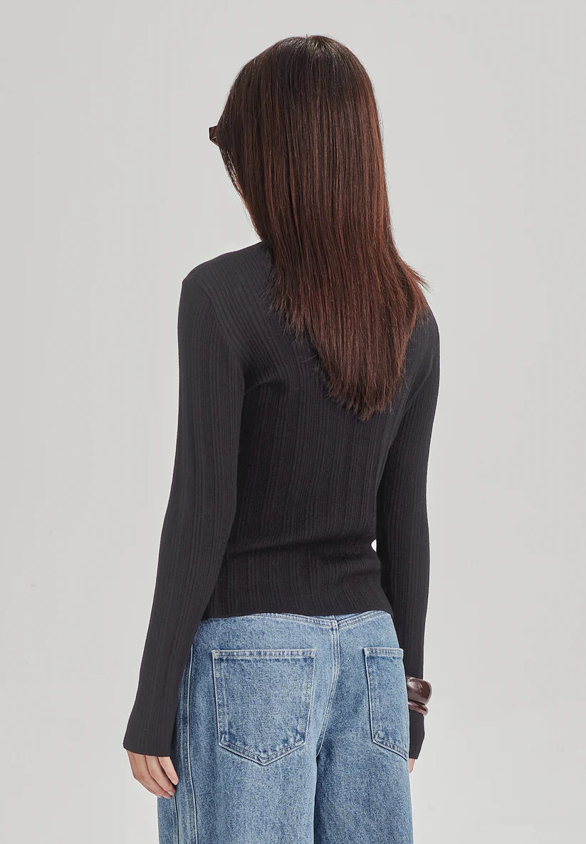 Superfine Wool Base Knit Charcoal