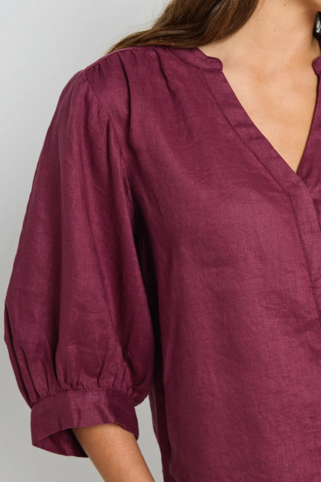 Deity Linen Puff Sleeve Blouse Burgundy