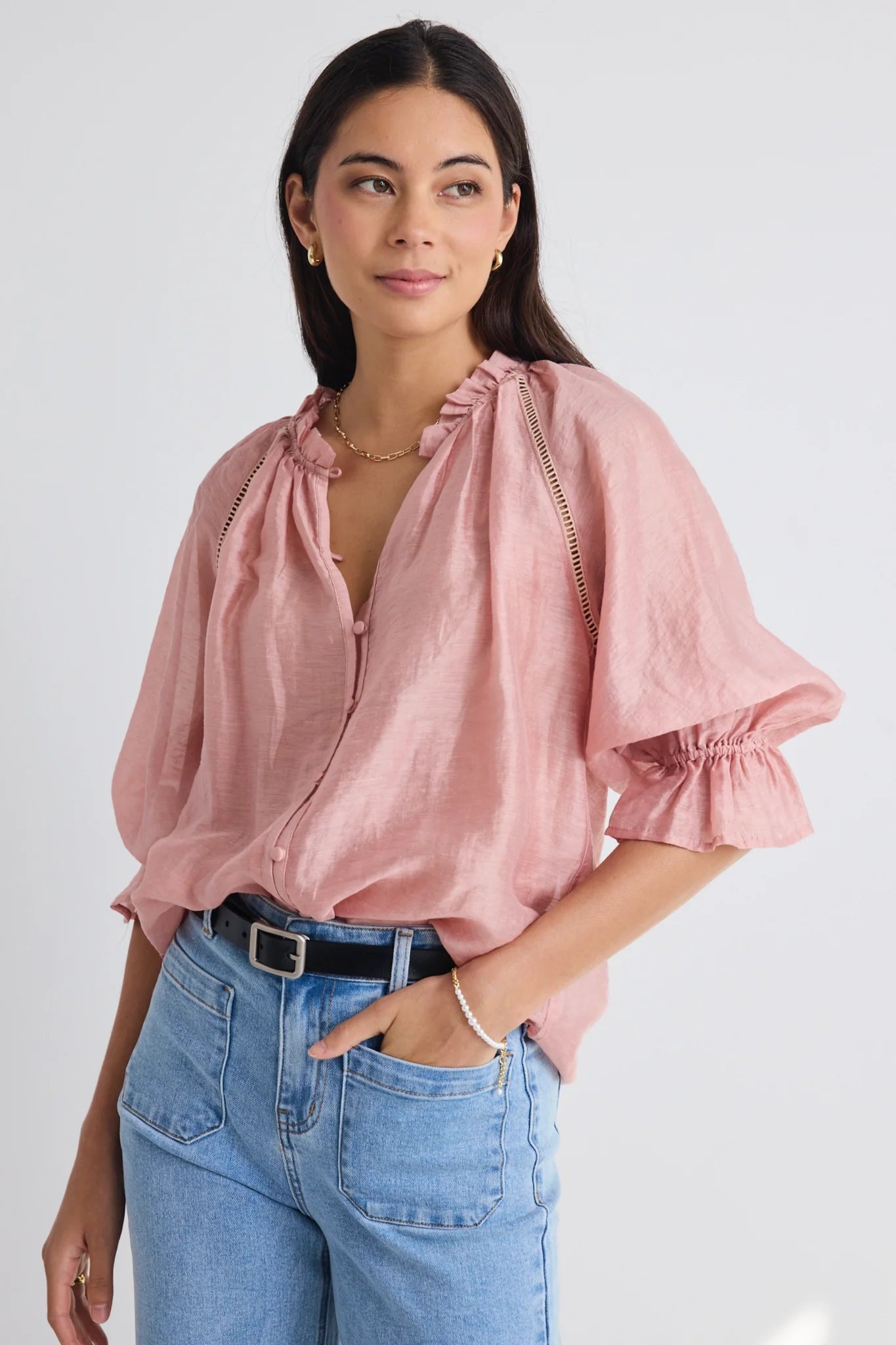 Encounter Button Front Top Blush