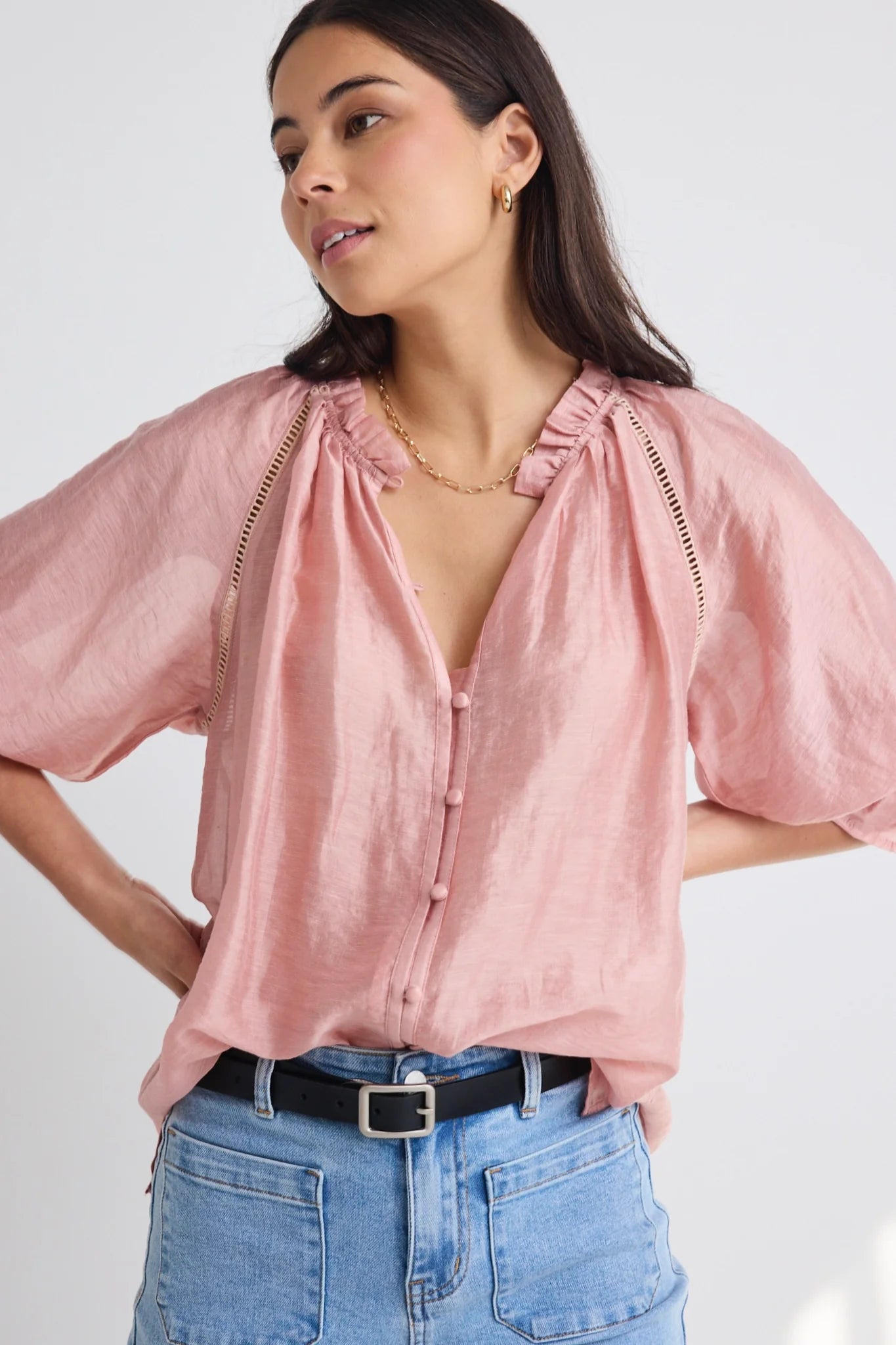 Encounter Button Front Top Blush