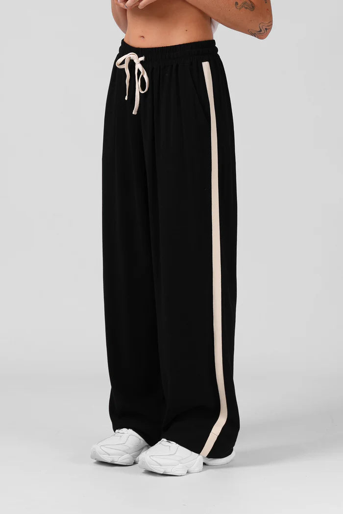 Miila Pant Black