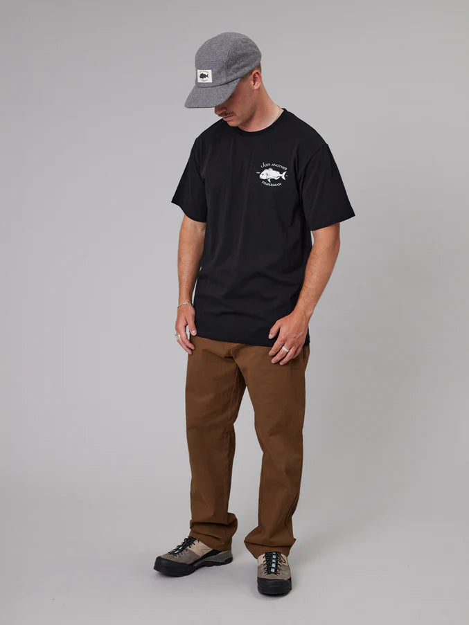 Snapper Tee Black