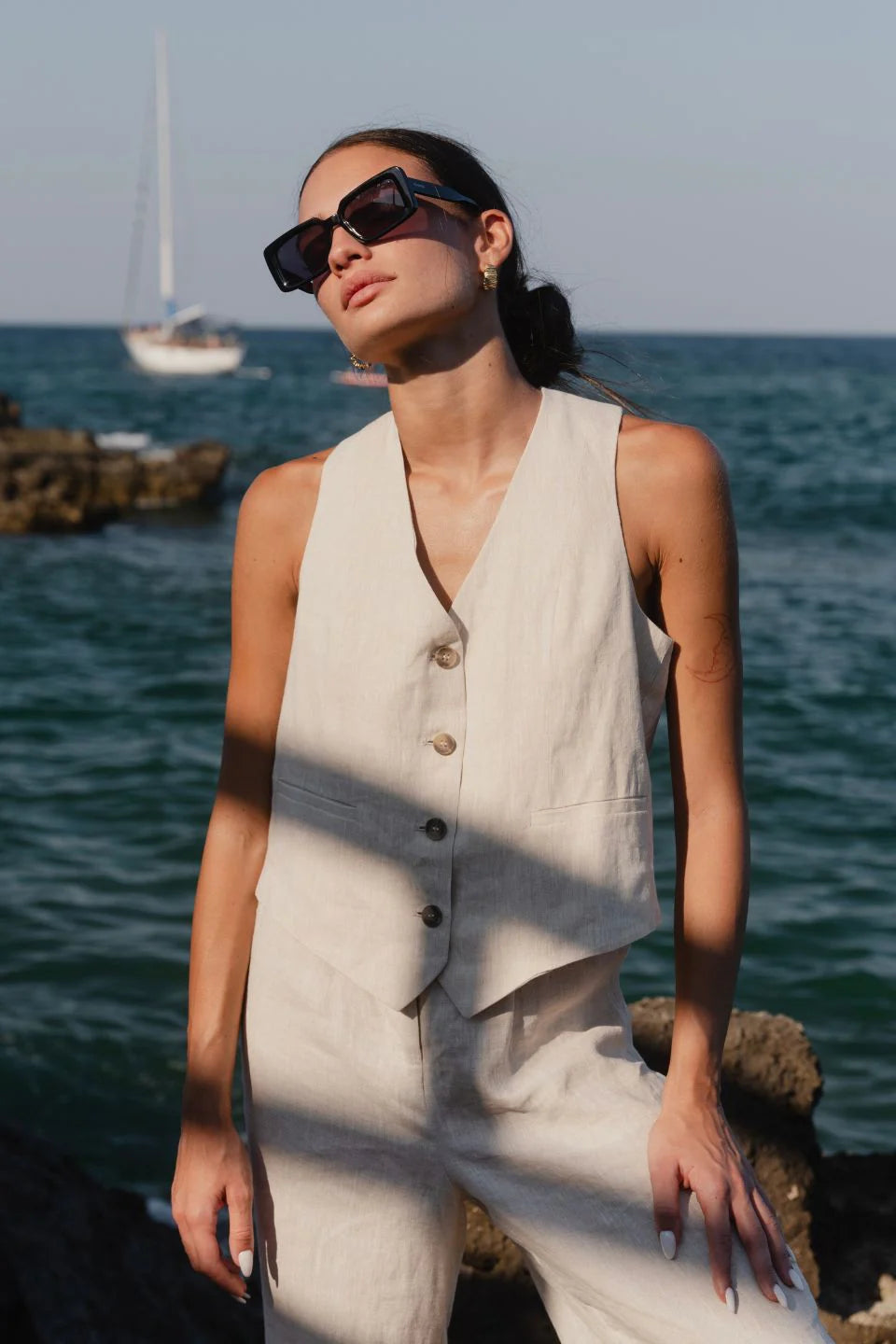 Virgo Natural Linen Vest