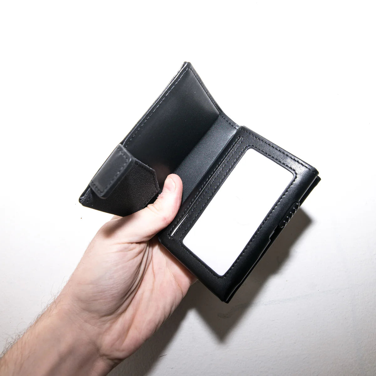 Crate Minimal Wallet/Card Holder Black