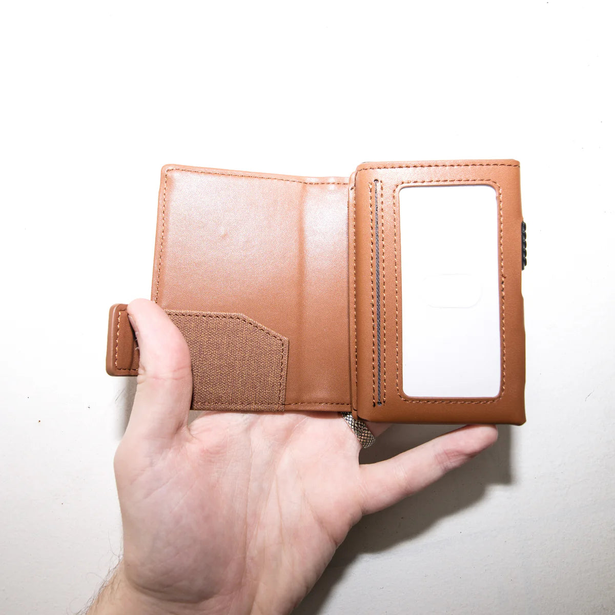 Crate Minimal Wallet/Cardholder Brown